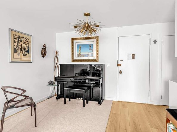 444 East 86th Street 21J, New York NY 10028