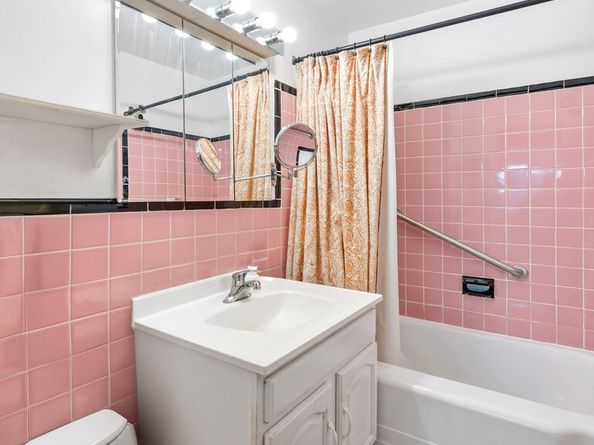 455 Fdr Drive B1703/1704, New York NY 10002