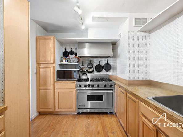 455 Fdr Drive B1703/1704, New York NY 10002