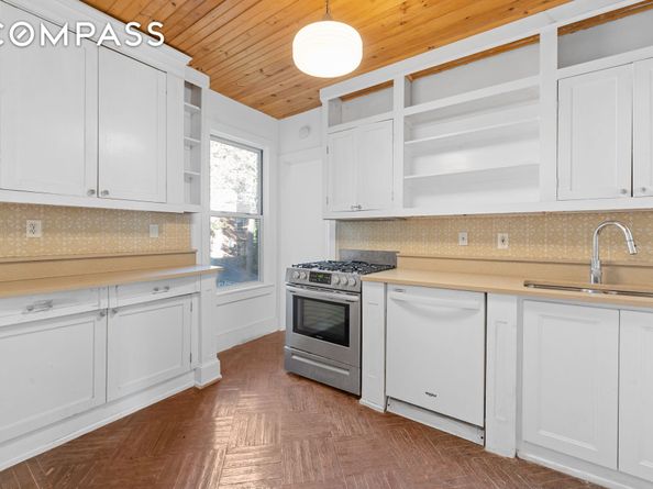 428 East 18th Street, Brooklyn NY 11226