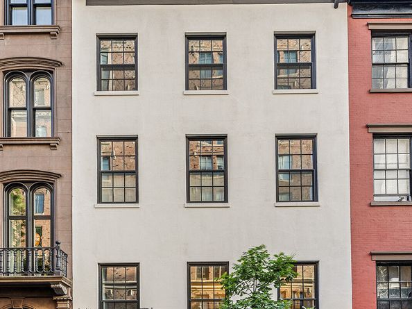 60 West 9th Street, New York NY 10011