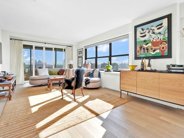 268 East Broadway A1706, New York NY 10002