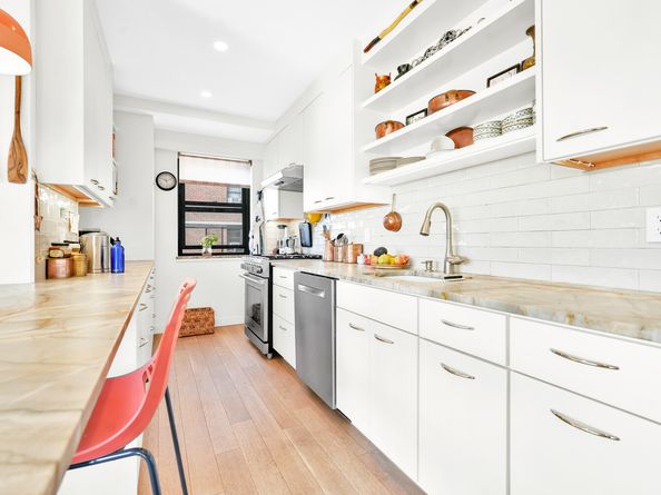 268 East Broadway A1706, New York NY 10002