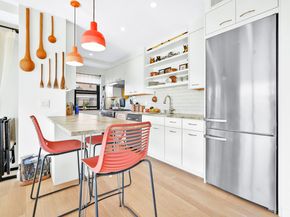 268 East Broadway A1706, New York NY 10002