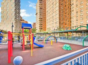 268 East Broadway A1706, New York NY 10002