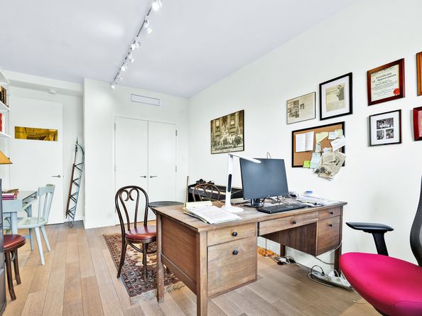 268 East Broadway A1706, New York NY 10002