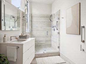 652 Hudson Street 2EW, New York NY 10014