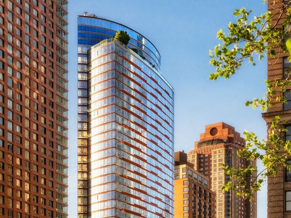 70 Little West Street 33E, New York NY 10004
