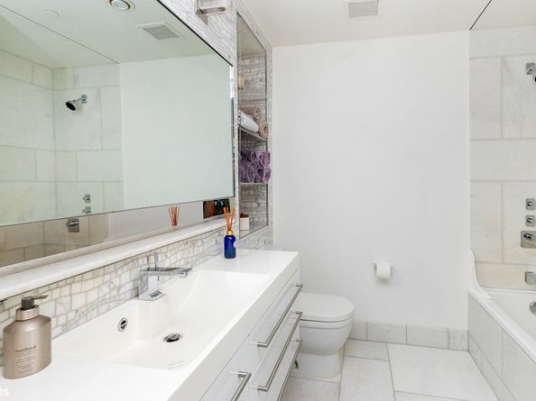 124 West 23rd Street 4B, New York NY 10011