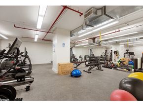 124 West 23rd Street 4B, New York NY 10011