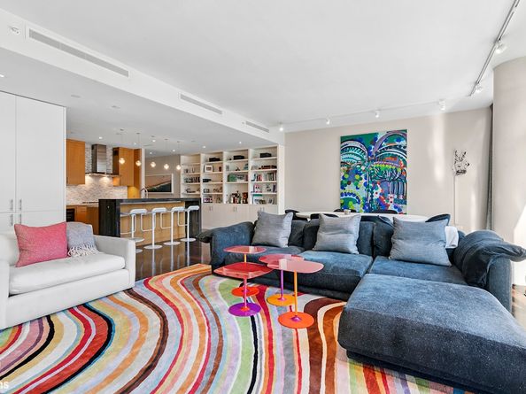 520 West 19th Street 6C, New York NY 10011