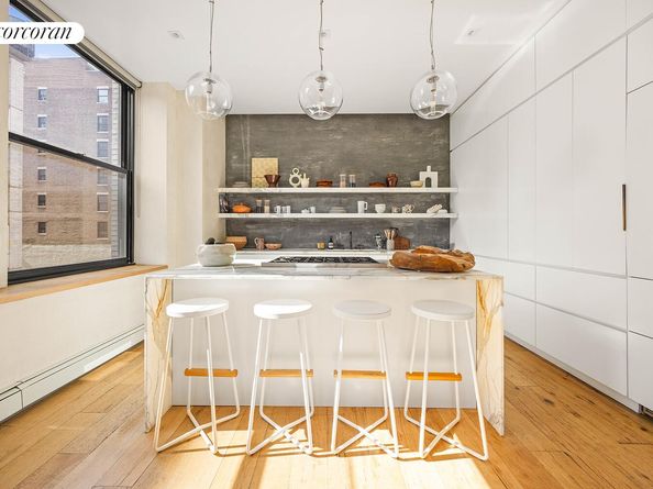 250 Mercer Street B706707, New York NY 10012
