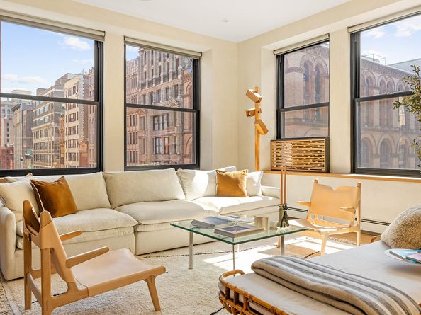 250 Mercer Street B706707, New York NY 10012