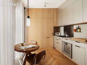 16 West 40th Street 16B, New York NY 10018