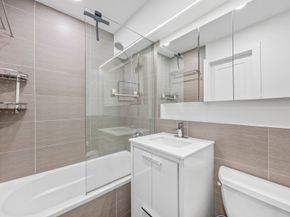 408 West 34th Street 6H, New York NY 10001