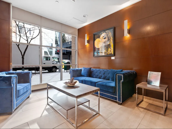 520 West 23rd Street 14D, New York NY 10011