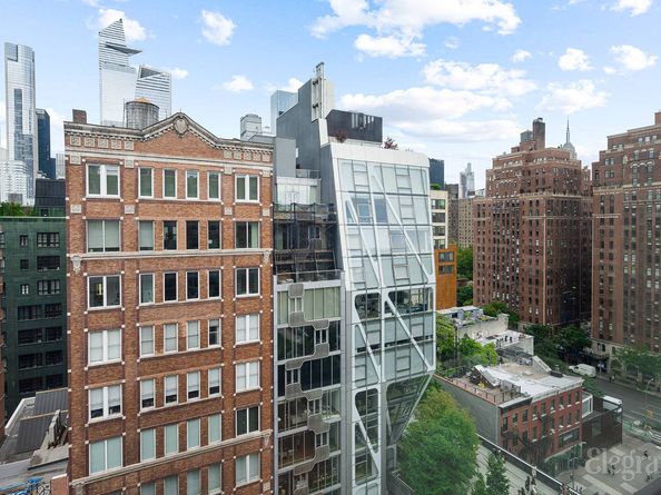 520 West 23rd Street 14D, New York NY 10011