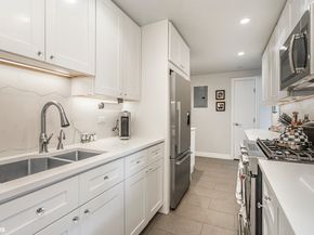 25 Sutton Place S 20J, New York NY 10022