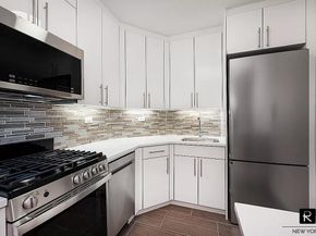 300 East 40th Street 19L, New York NY 10016