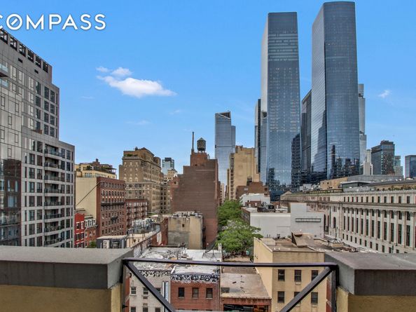 408 8th Avenue 8B, New York NY 10001