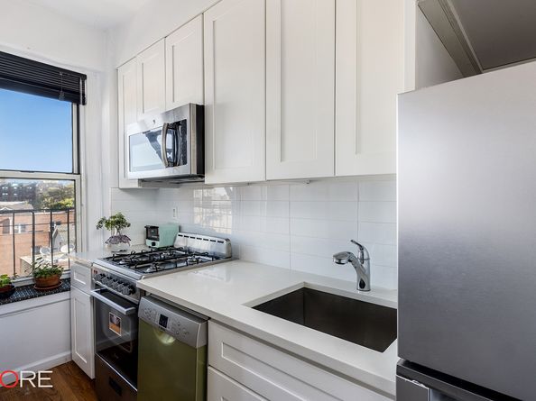 42-22 Ketcham Street 10E, Queens NY 11373