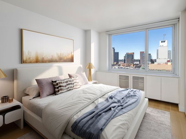 301 West 53rd Street 13E, New York NY 10019