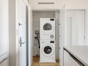 301 West 53rd Street 13E, New York NY 10019