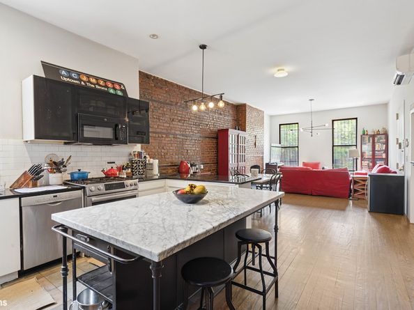7 East 129th Street TWHSE, New York NY 10035