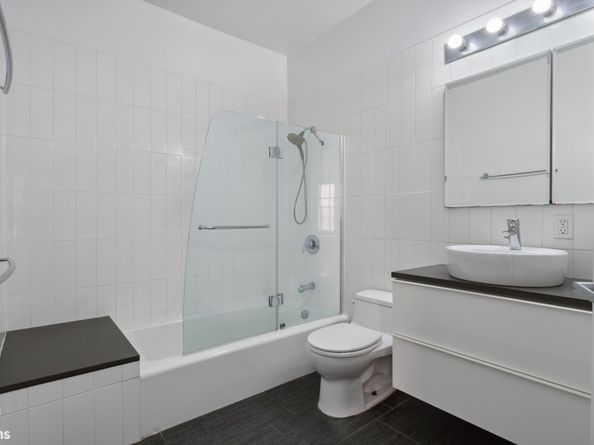 7 East 129th Street TWHSE, New York NY 10035