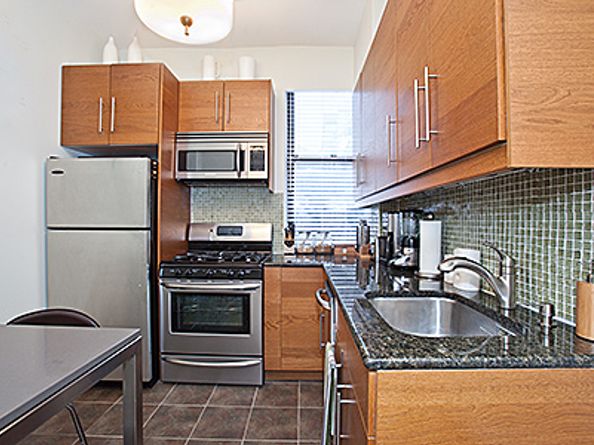 105 East 15th Street 33, New York NY 10003