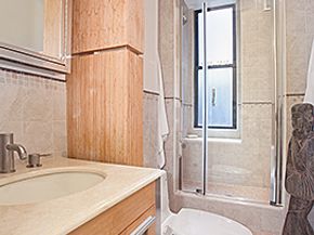 105 East 15th Street 33, New York NY 10003