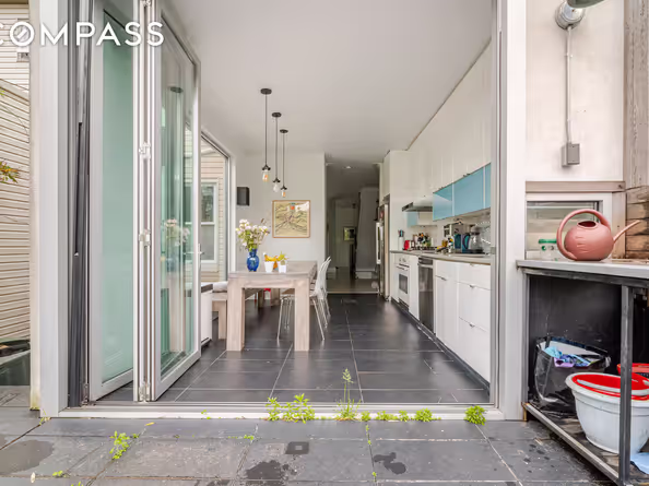 375 East 7th Street, Brooklyn NY 11218