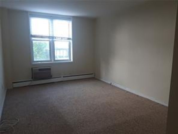 54-40 Little Neck Parkway 4M, Queens NY 11362