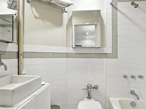 1 5th Avenue 16A, New York NY 10003