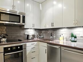 1 5th Avenue 16A, New York NY 10003
