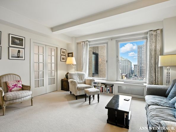 1 5th Avenue 16A, New York NY 10003