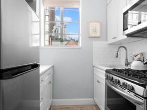 1 Rutherford Place 5R, New York NY 10003