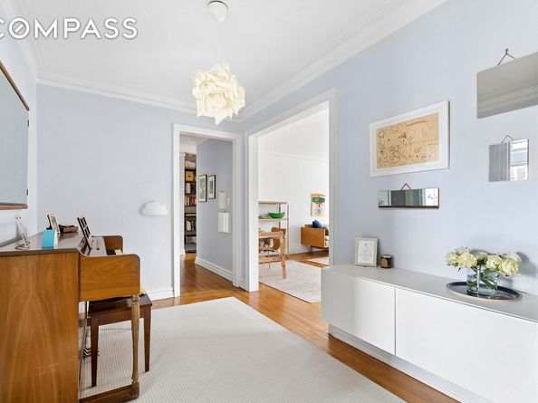 474 West 238th Street 2E, Bronx NY 10463