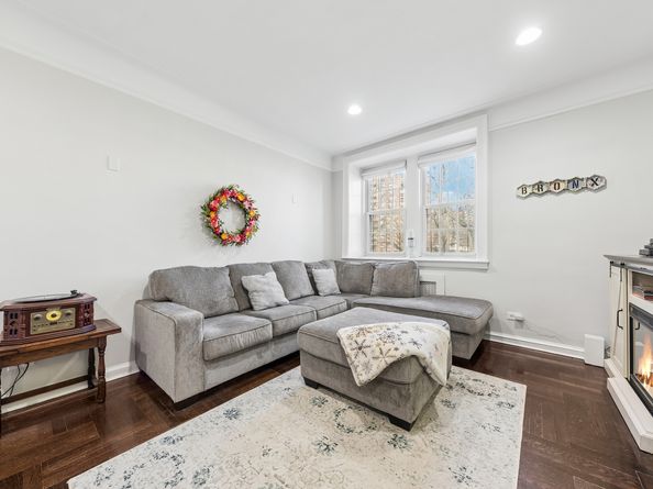 3814 Johnson Avenue E, Bronx NY 10463
