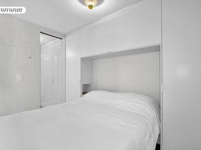 205 3rd Avenue 5V, New York NY 10003