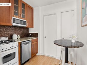 20 Jane Street 2D, New York NY 10014