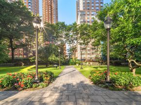 30 West 60th Street 10S, New York NY 10023