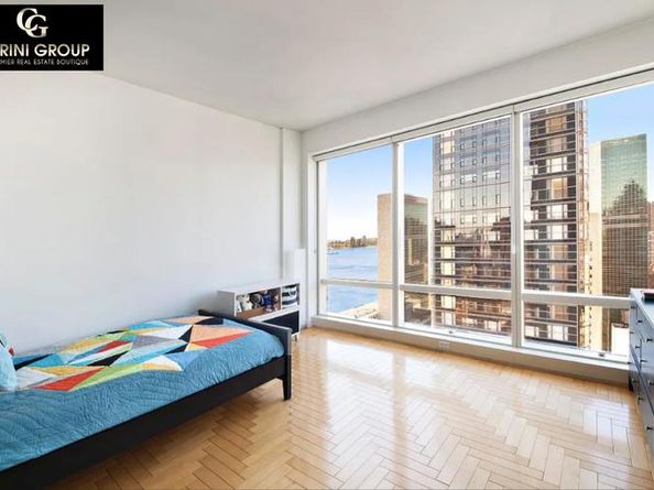 845 United Nations Plaza 36C, New York NY 10017