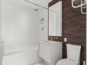 2 Northside Piers 30Y, Brooklyn NY 11249