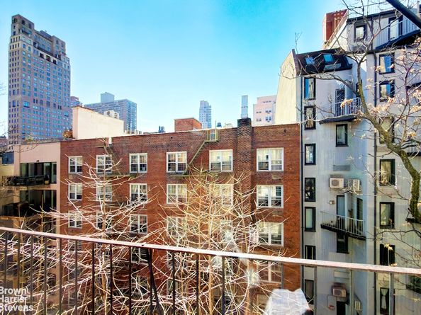 218 East 82nd Street 5RW, New York NY 10028