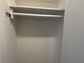 321 East 48th Street 2E, New York NY 10017