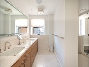 440 East 56th Street 9BC, New York NY 10022