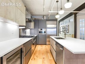 390 West Broadway 3, New York NY 10012