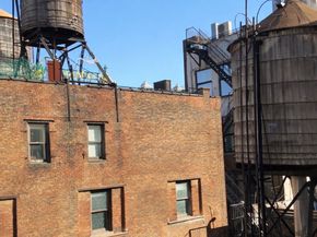 10 East 18th Street 7N, New York NY 10003