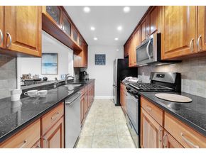 561 5th Street 1, Brooklyn NY 11215